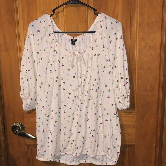364. Torrid bees and flowers Gauze Blouson Half Sleeve top size 1 (1X) - Picture 4 of 10